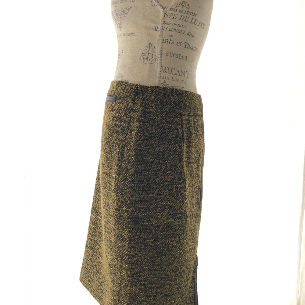 Classiques Entier Back Zipper Knitted Skirt - Picture 6 of 13